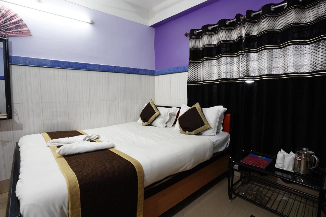 Tirupati Lodge Njp Siliguri Extérieur photo