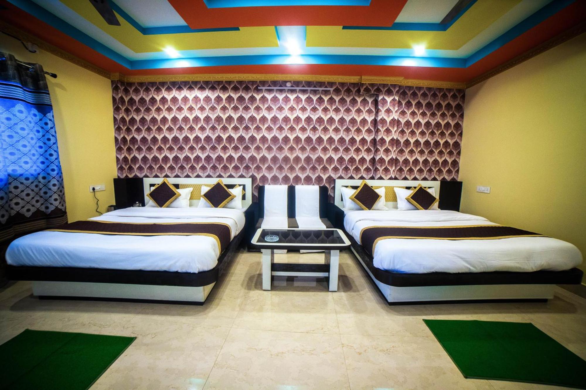 Tirupati Lodge Njp Siliguri Chambre photo