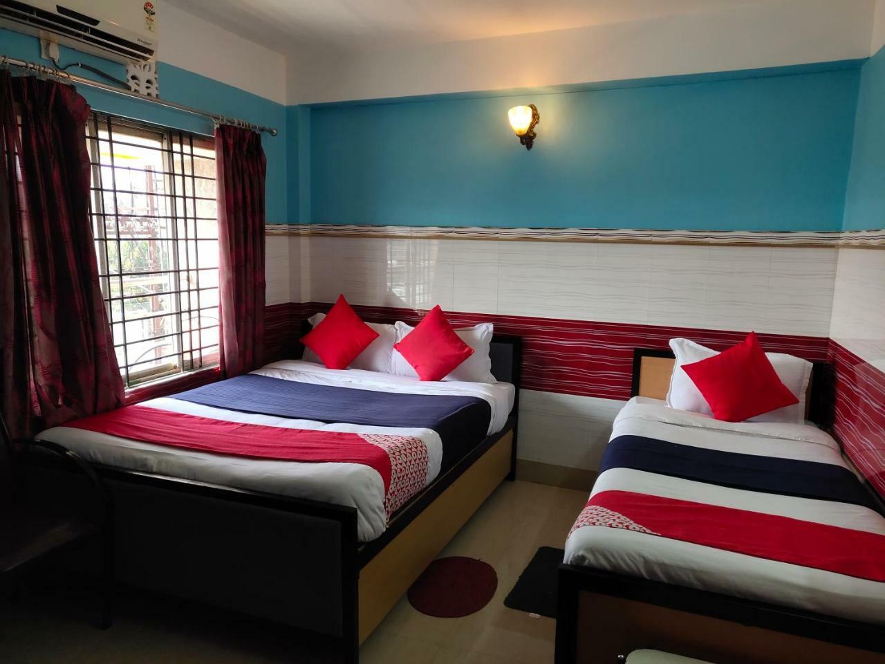 Tirupati Lodge Njp Siliguri Extérieur photo