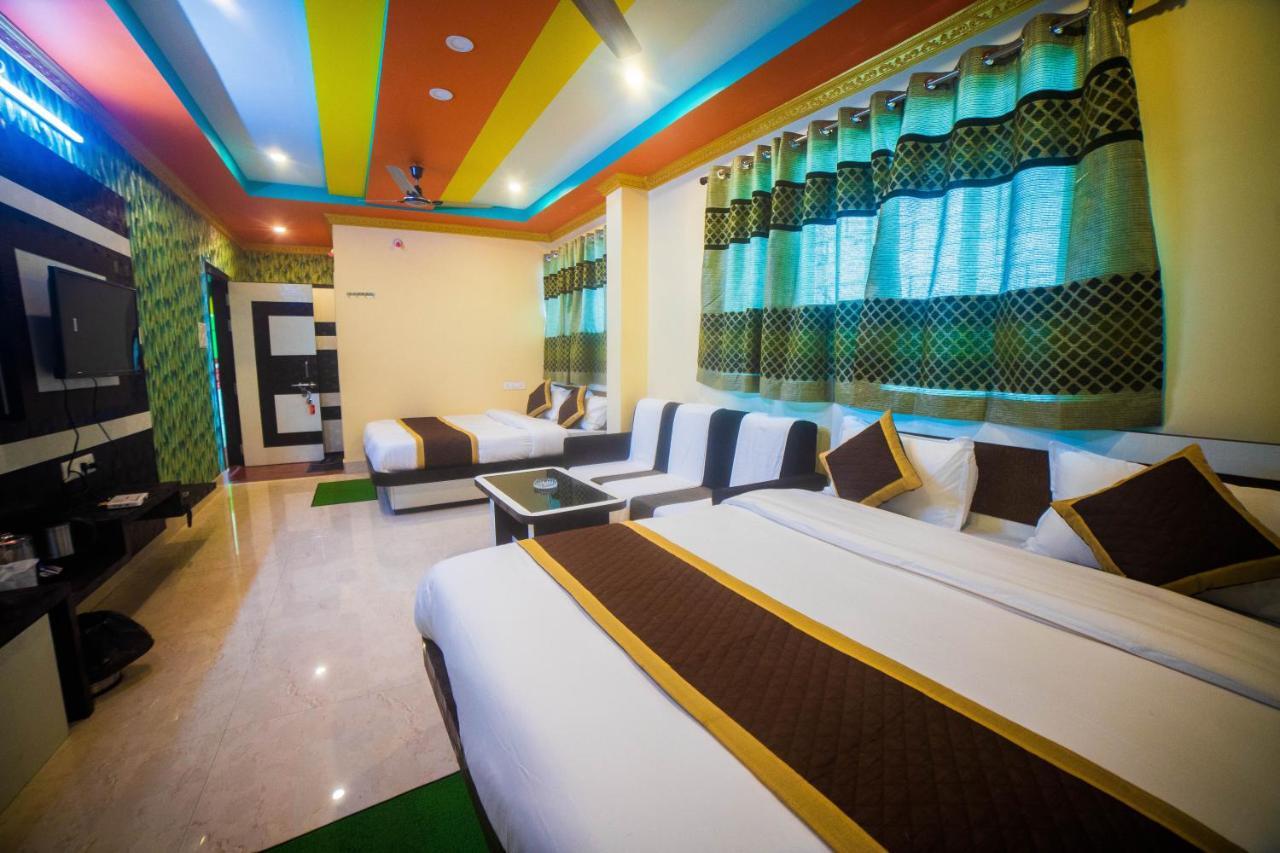 Tirupati Lodge Njp Siliguri Extérieur photo