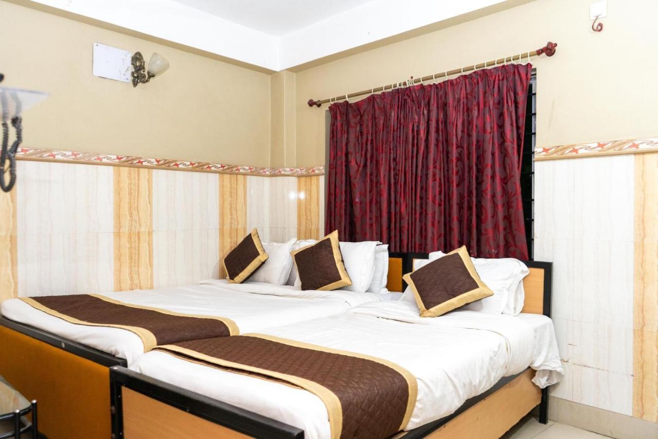 Tirupati Lodge Njp Siliguri Extérieur photo